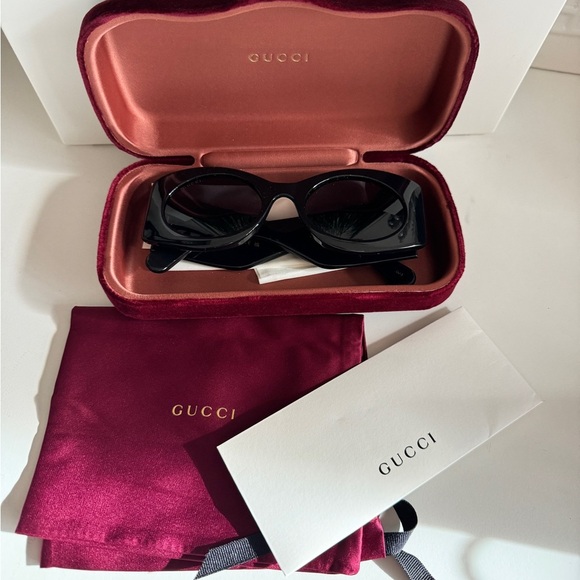 Gucci GG Sunglasses 53mm - Picture 2 of 10
